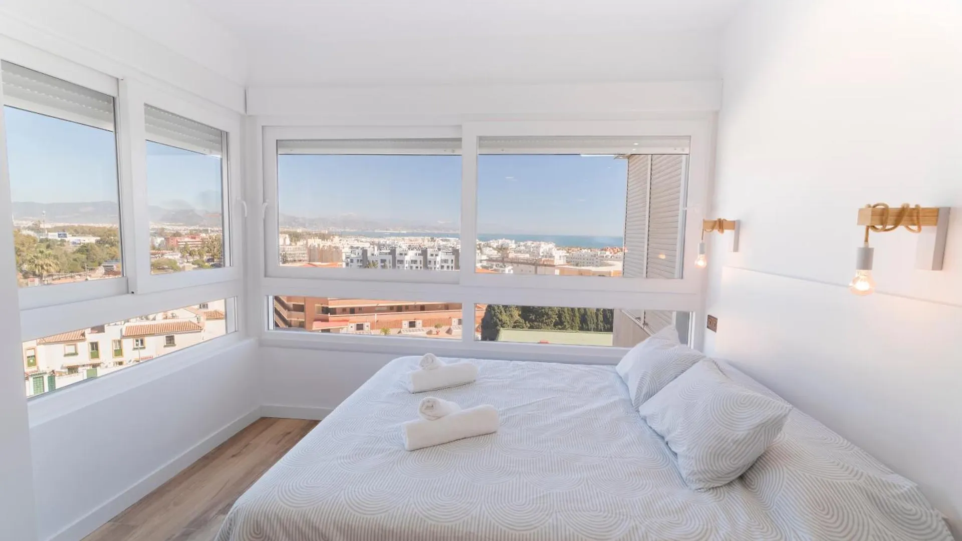 Apartamento La Colina contacts